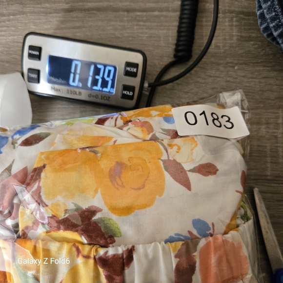 Abercrombie & Fitch Women’s XLT TALL Floral Puff Sleeve Midi Dress w/ Pockets - Picture 9 of 9